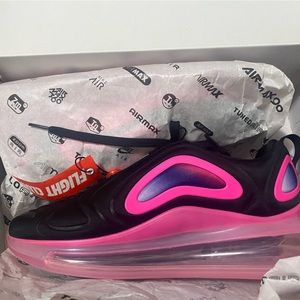 Nike air max 720 Blvk laser fuchsia